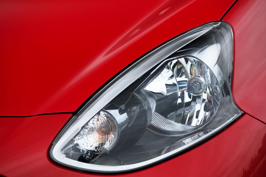  Nissan Micra 2015 года  (CA) (фото 24 из 45)